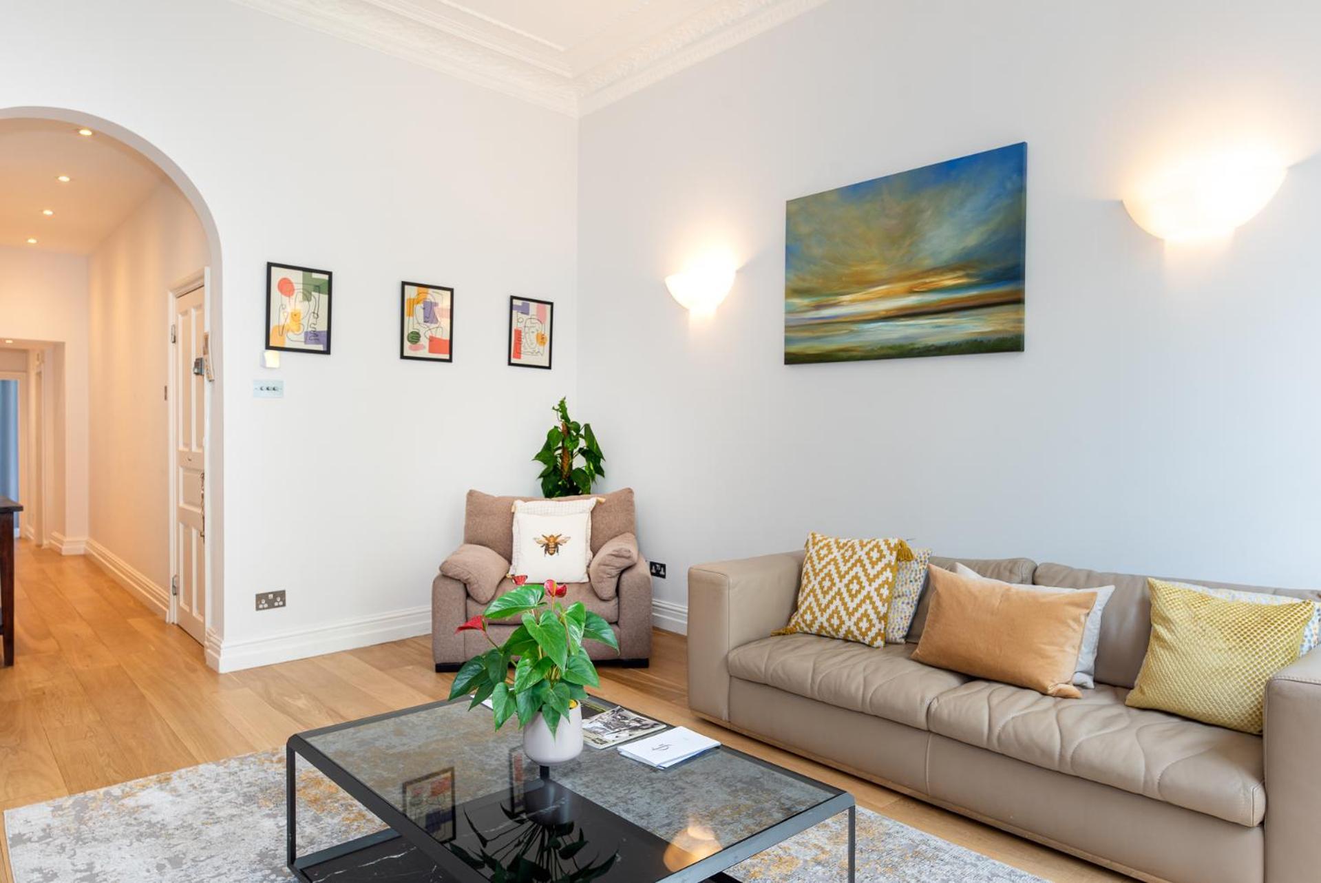 2-Bedroom Victorian Apartment In Kensington London Eksteriør billede